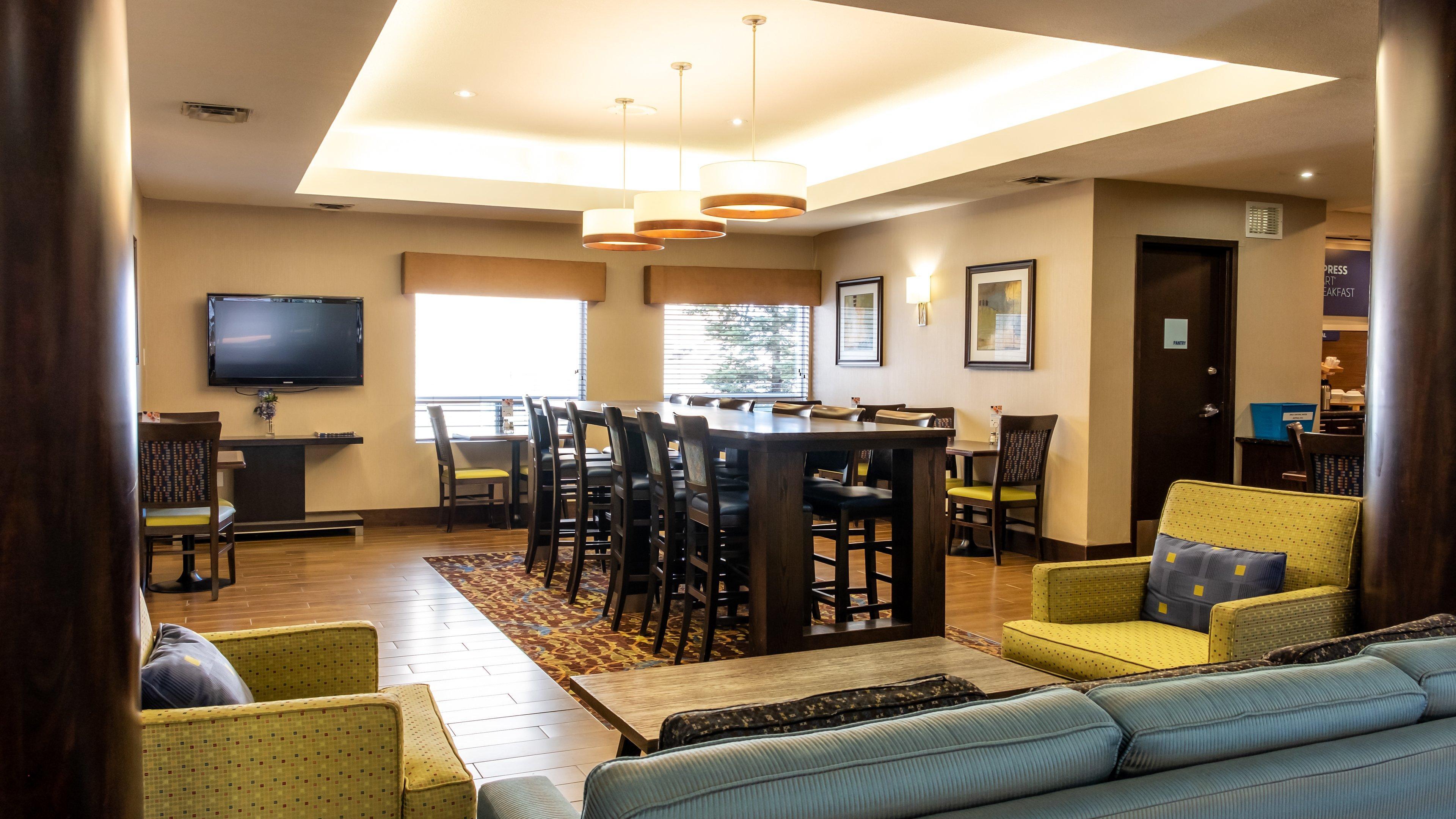 Holiday Inn Express Hotel & Suites - Edmonton International Airport By Ihg Nisku Exteriér fotografie